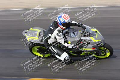 media/Nov-05-2022-SoCal Trackdays (Sat) [[f8d9b725ab]]/Turn 15 Inside (145pm)/